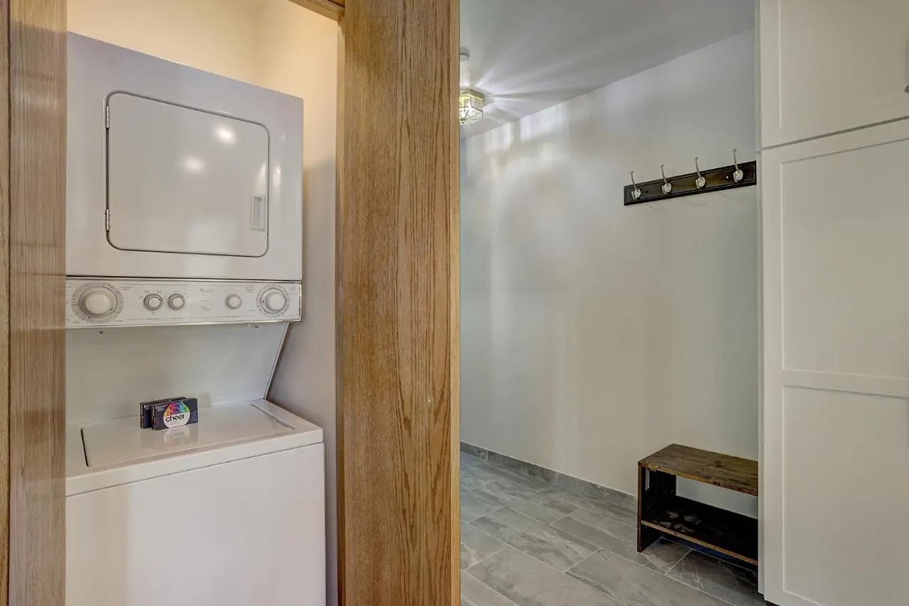 Newly Remodeled Spacious 1 Bedroom Beaver Creek