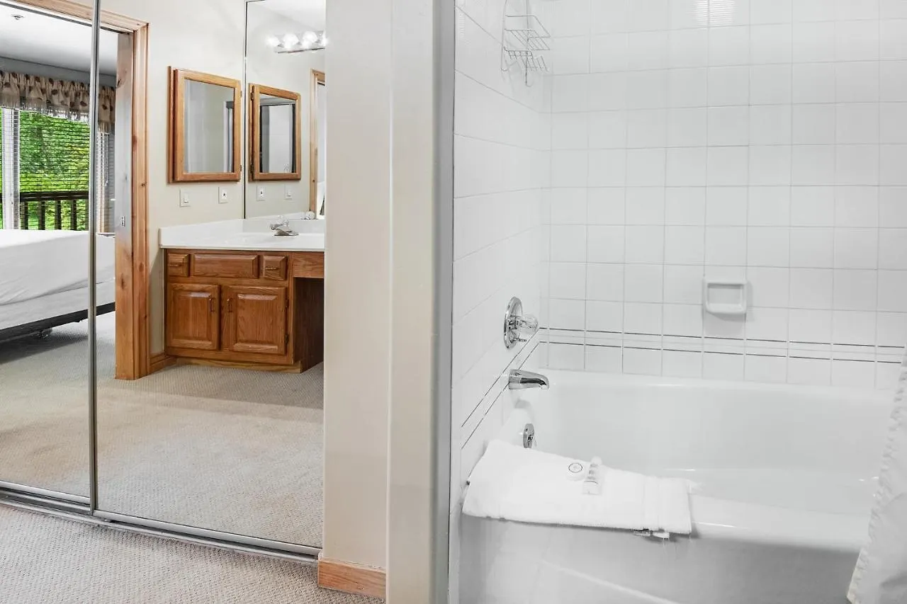 Townsend Place B-106 Apartment Beaver Creek