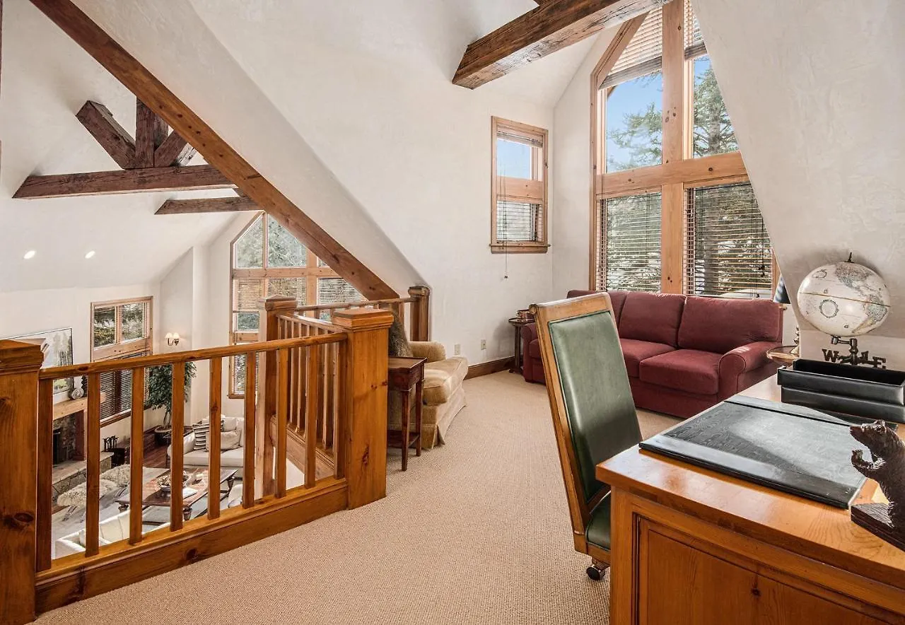 803 Holden Rd, Holiday home *