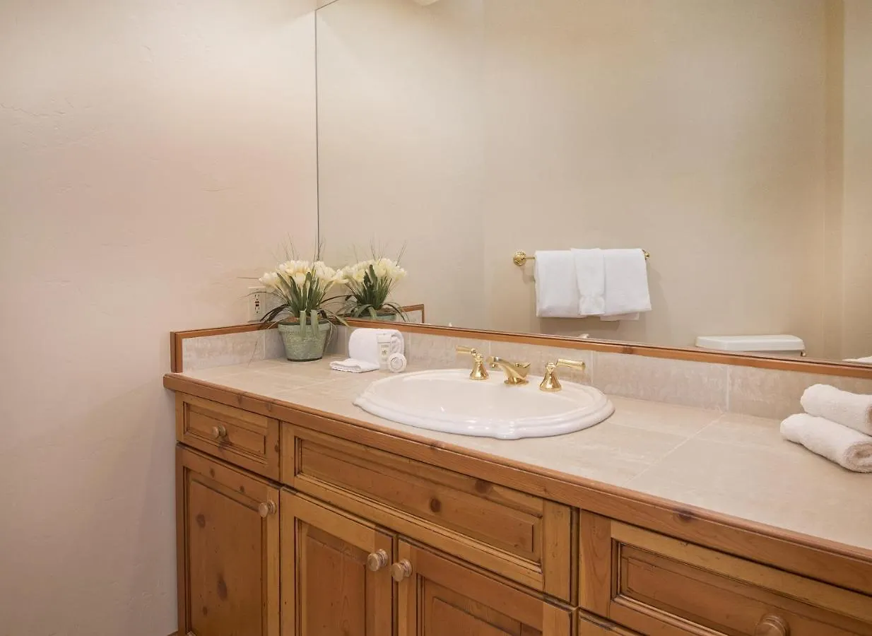 803 Holden Rd, * Beaver Creek