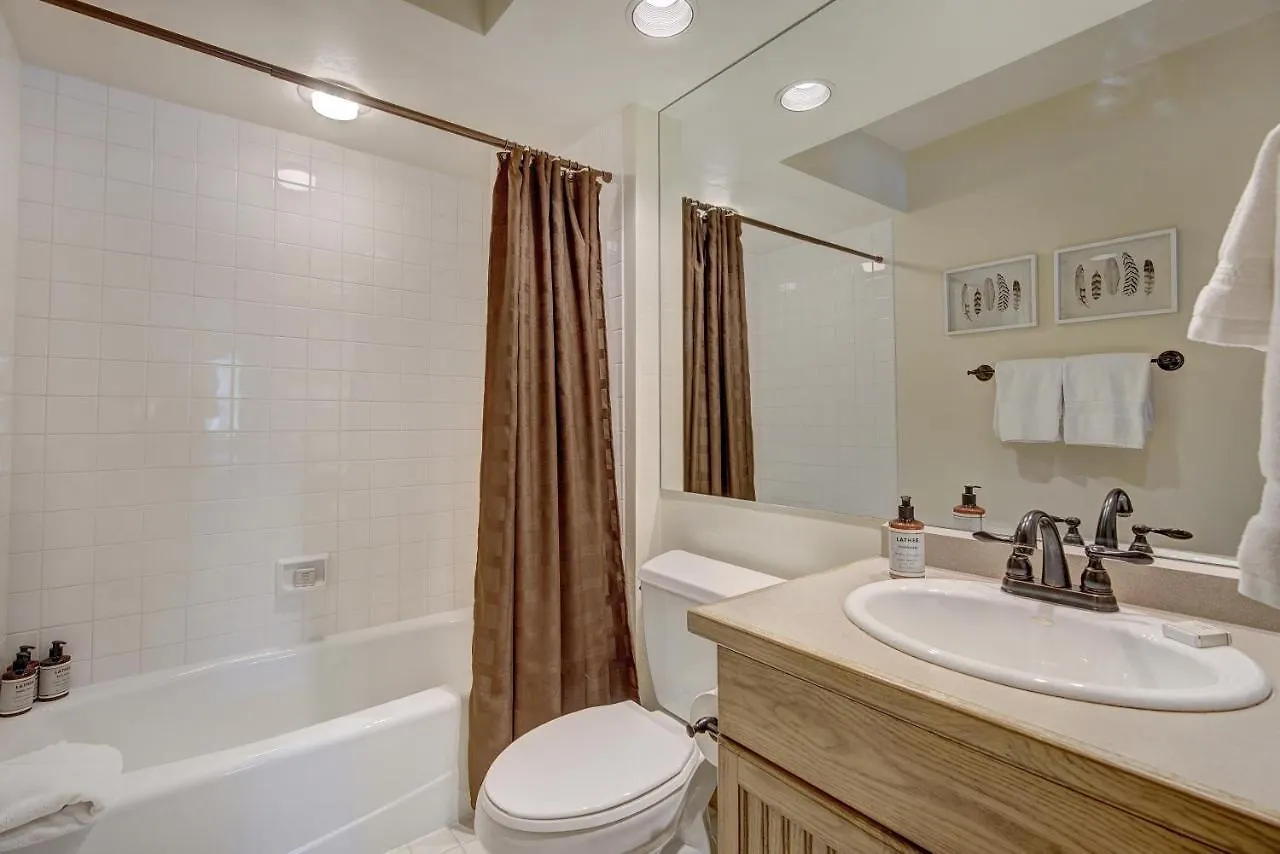 Luxury 4 Bed Pines Townhome Amongst The Peace And Quiet Townhouse * Beaver Creek