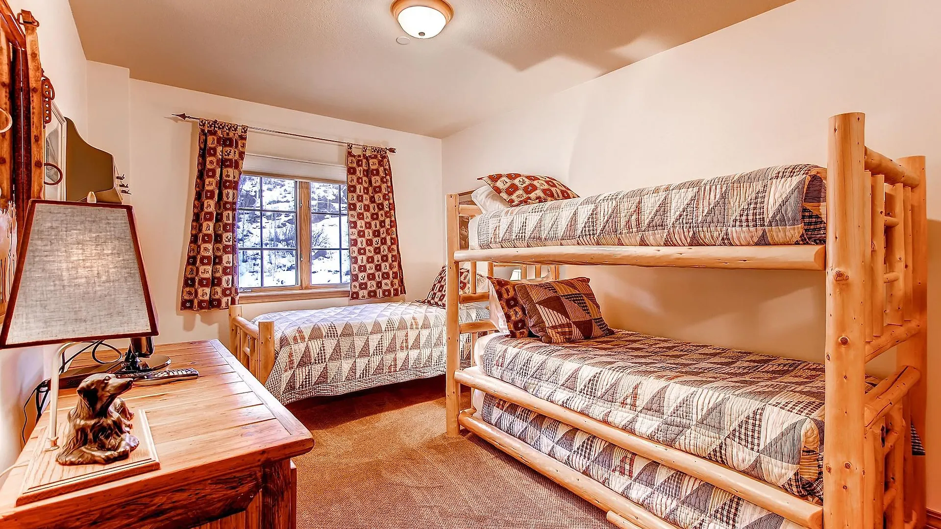 St. Place Lodge
