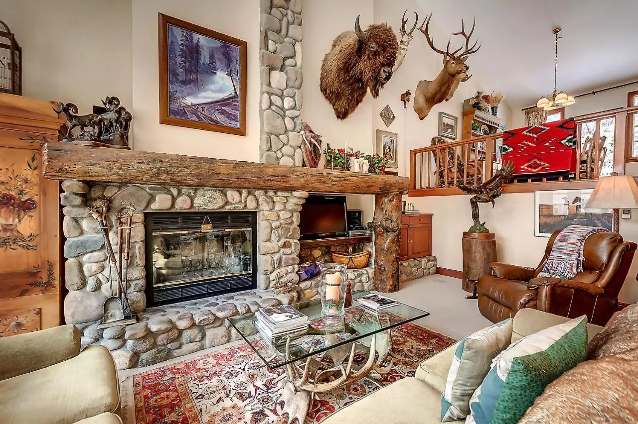 C3 Meadows Villa Beaver Creek