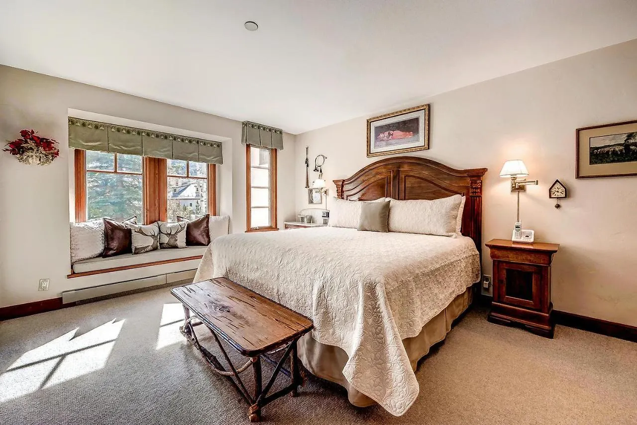 C3 Meadows Villa Beaver Creek