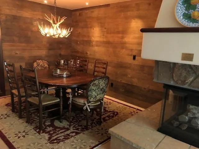 Luxurious 1brloft - Ski-in Ski-out Access To *