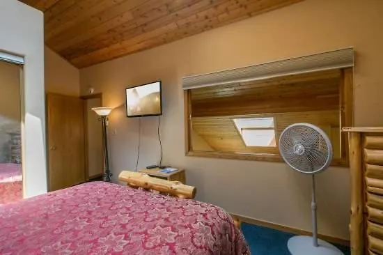 Townsend Place In Village Apartment