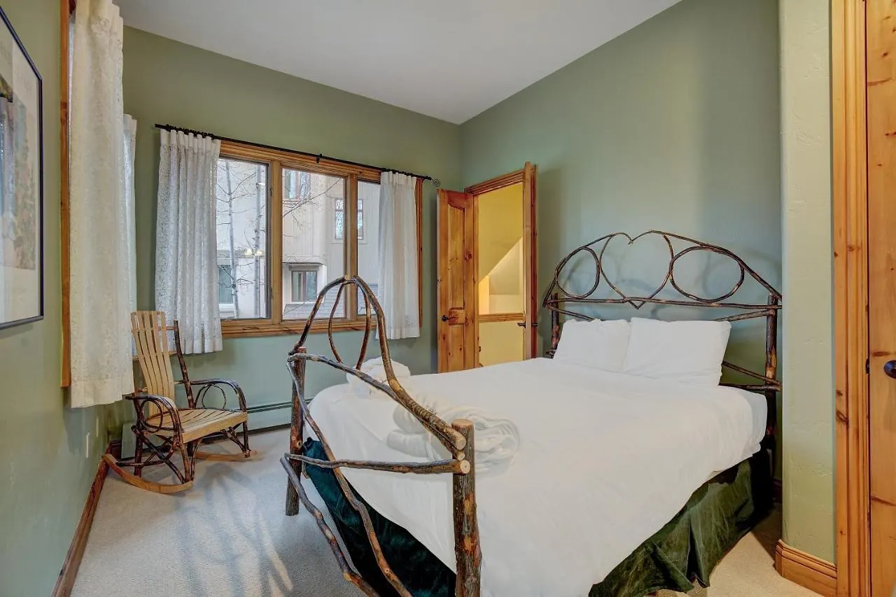 The Perfect Large Family Retreat *