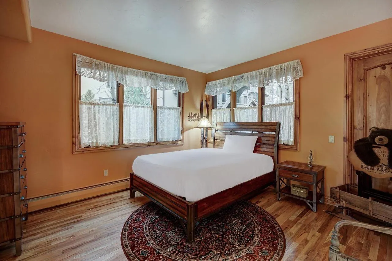 The Perfect Large Family Retreat Apartment *