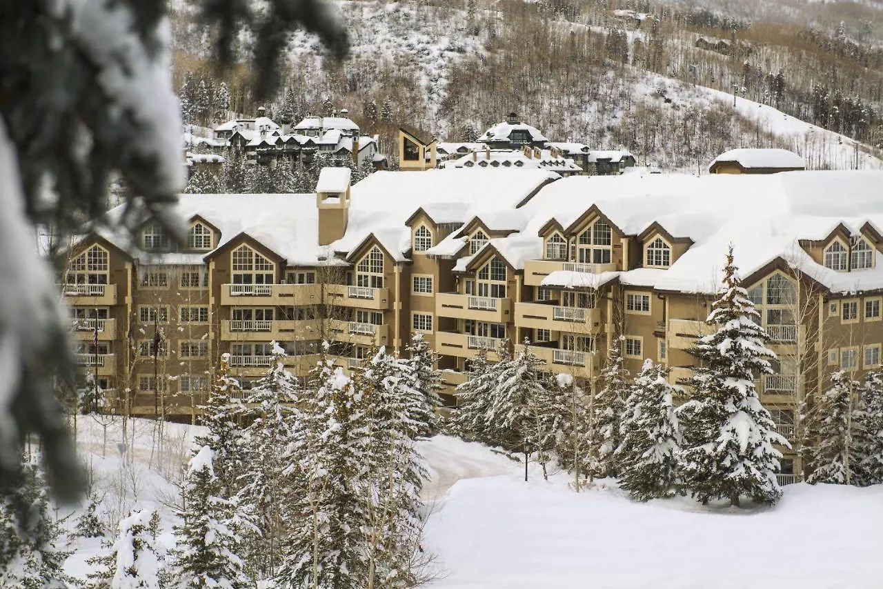 Luxurious 3 Bedroom 3 Bath Condo! *
