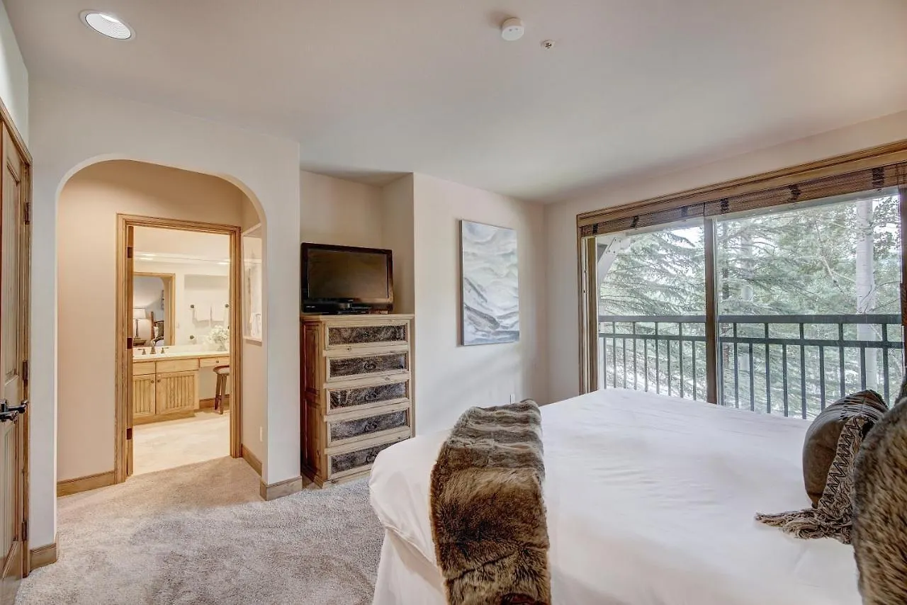 Holiday home Luxury 4 Bed Pines Townhome Amongst The Peace And Quiet Townhouse *