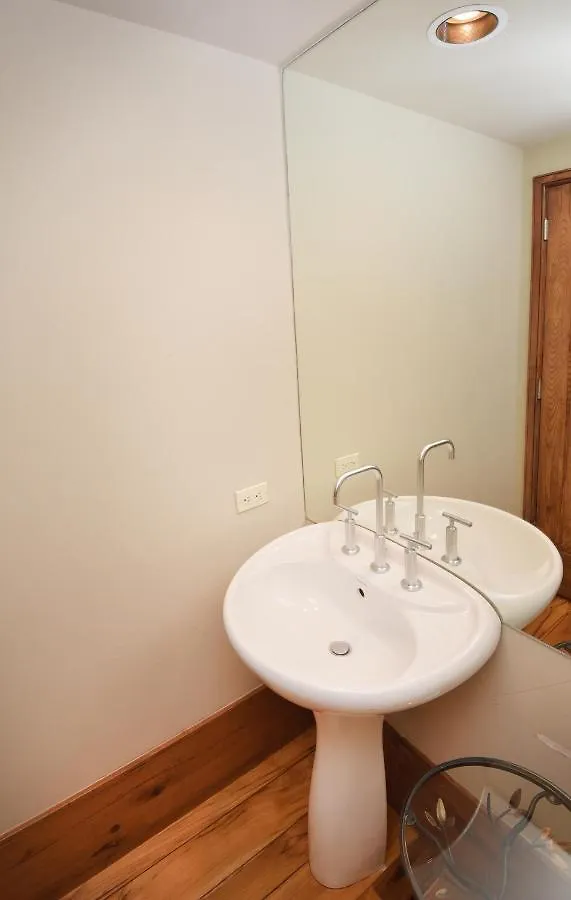 The Pines 401 Apartment *