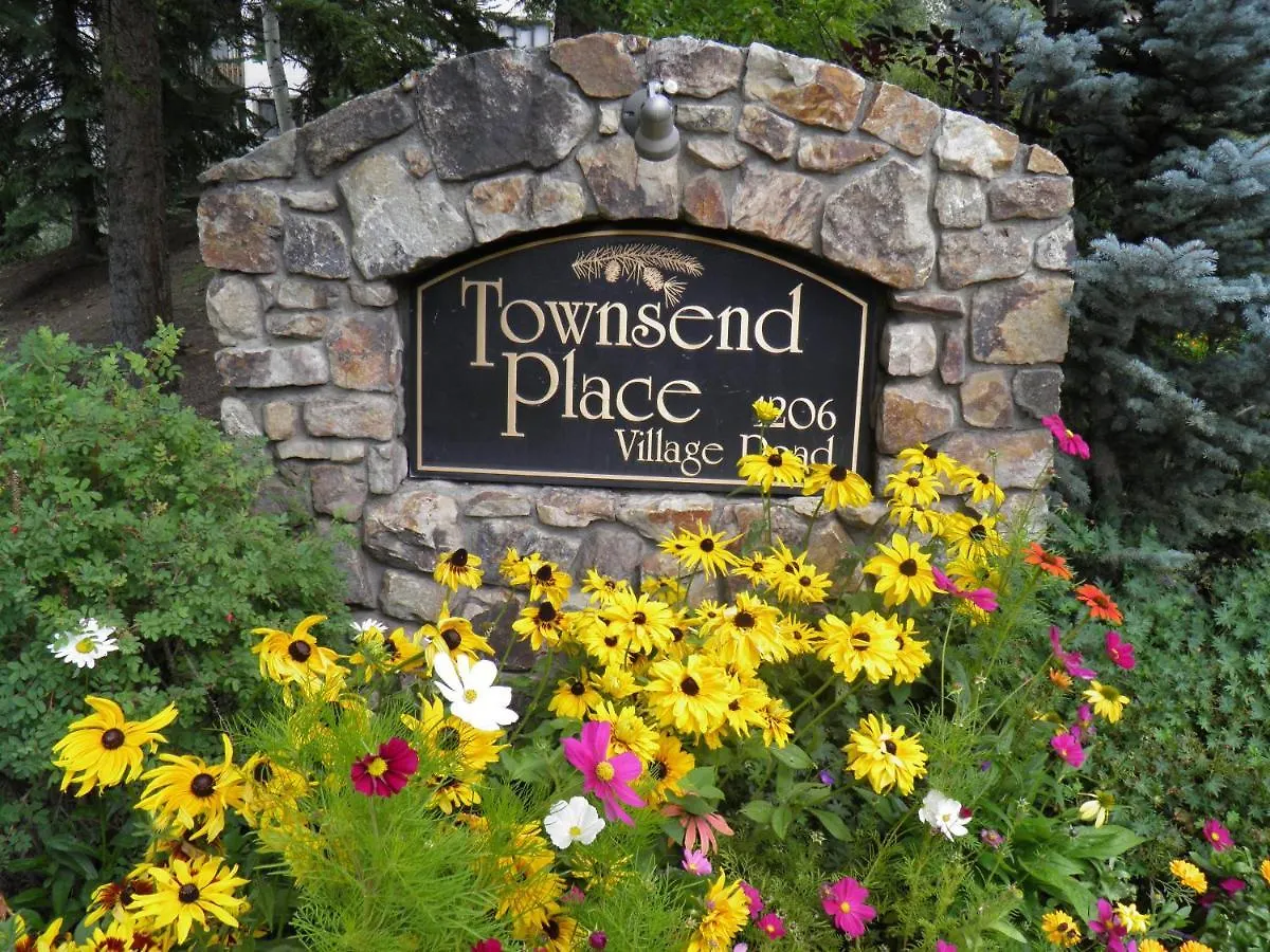 Apartment Townsend Place By Vail Realty *