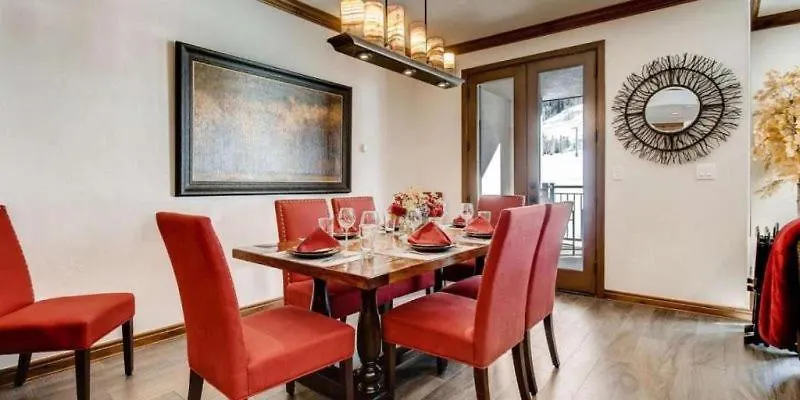 - Highlands Slopeside 3 Bedroom Beaver Creek