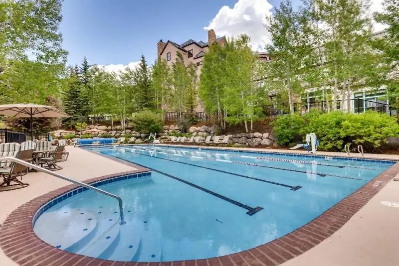 - Highlands Slopeside 3 Bedroom Apartment Beaver Creek