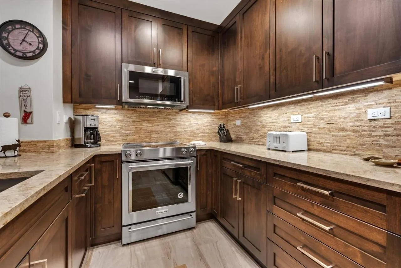 Apartment Centennial 2 Bedroom 17 *