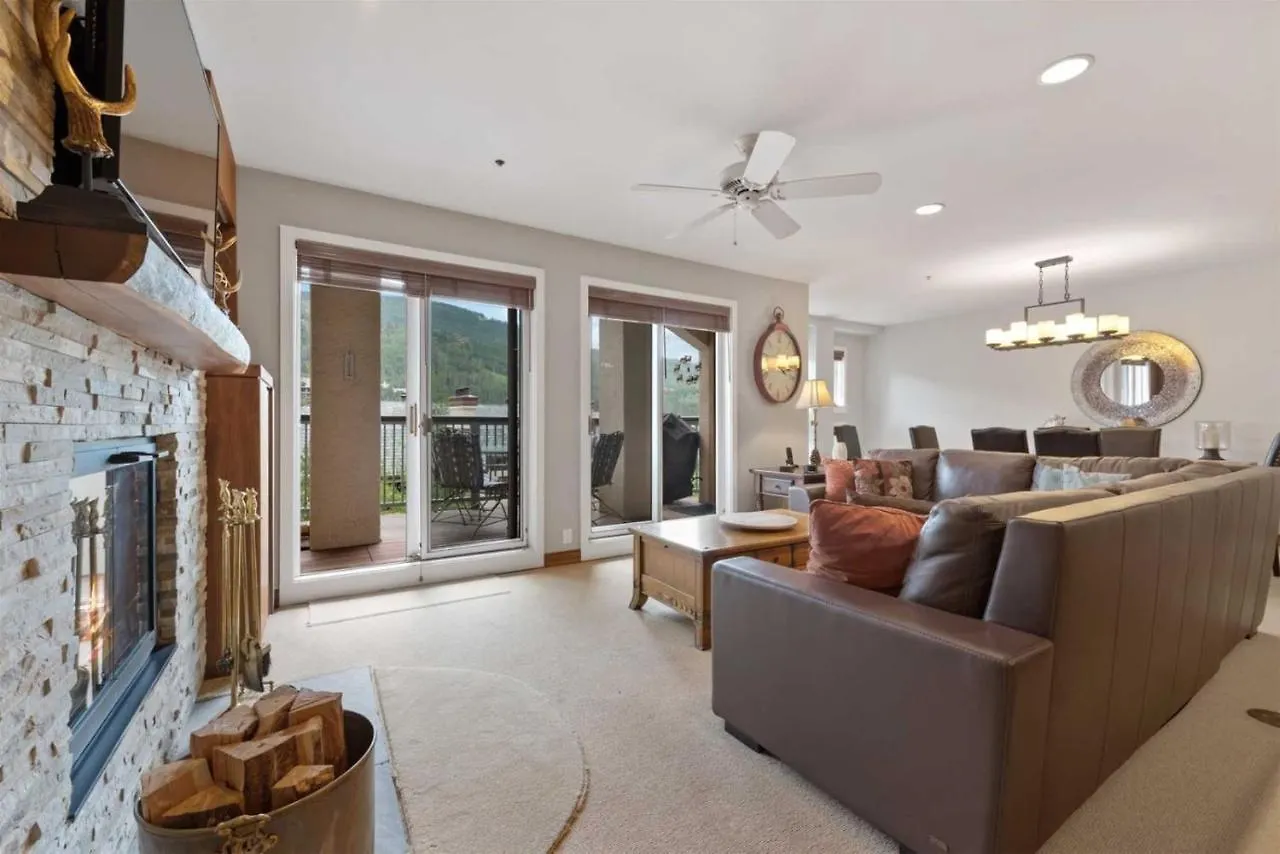Village 2 Bedroom In The Heart Of The Village! Apartment