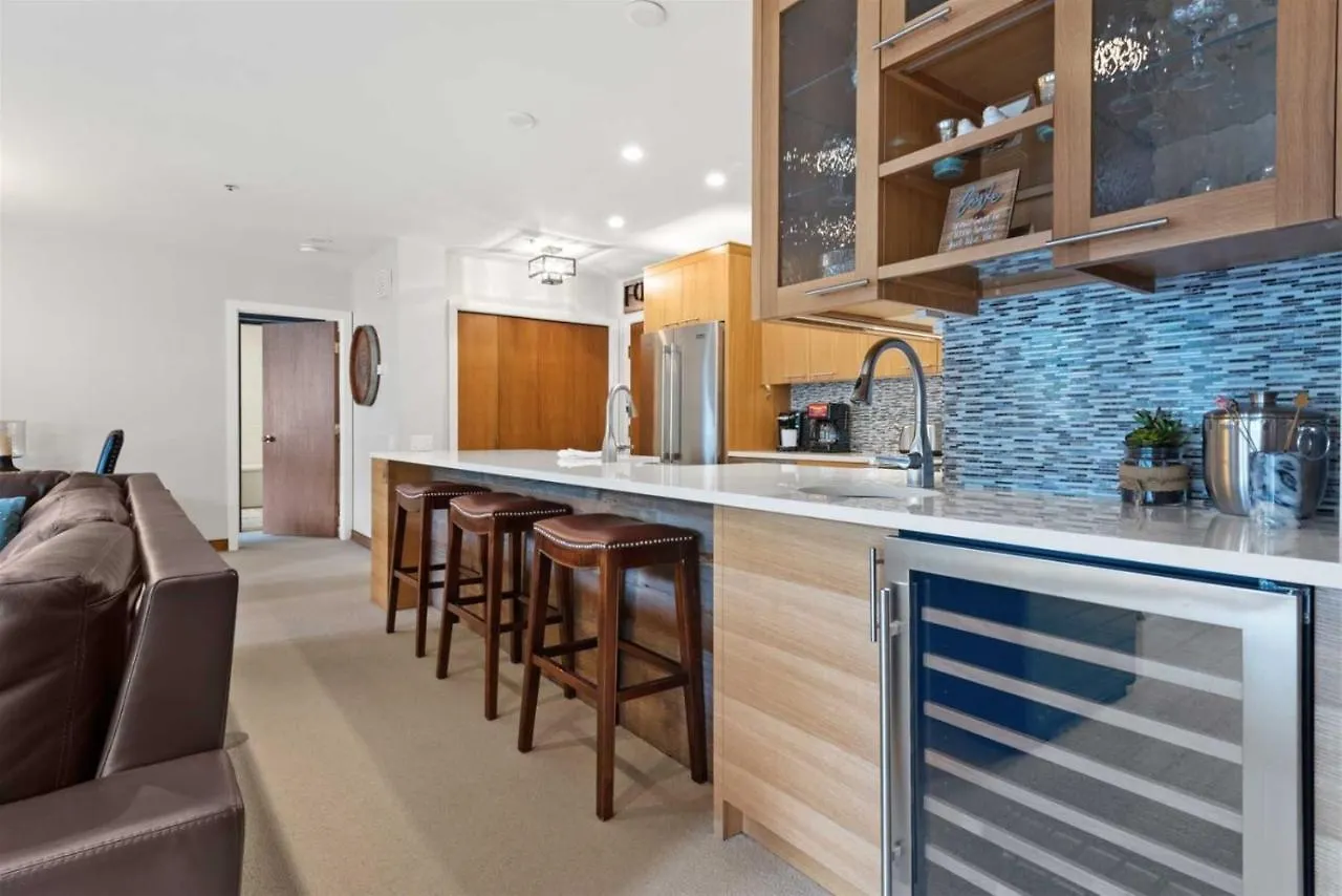 Village 2 Bedroom In The Heart Of The Village! Beaver Creek