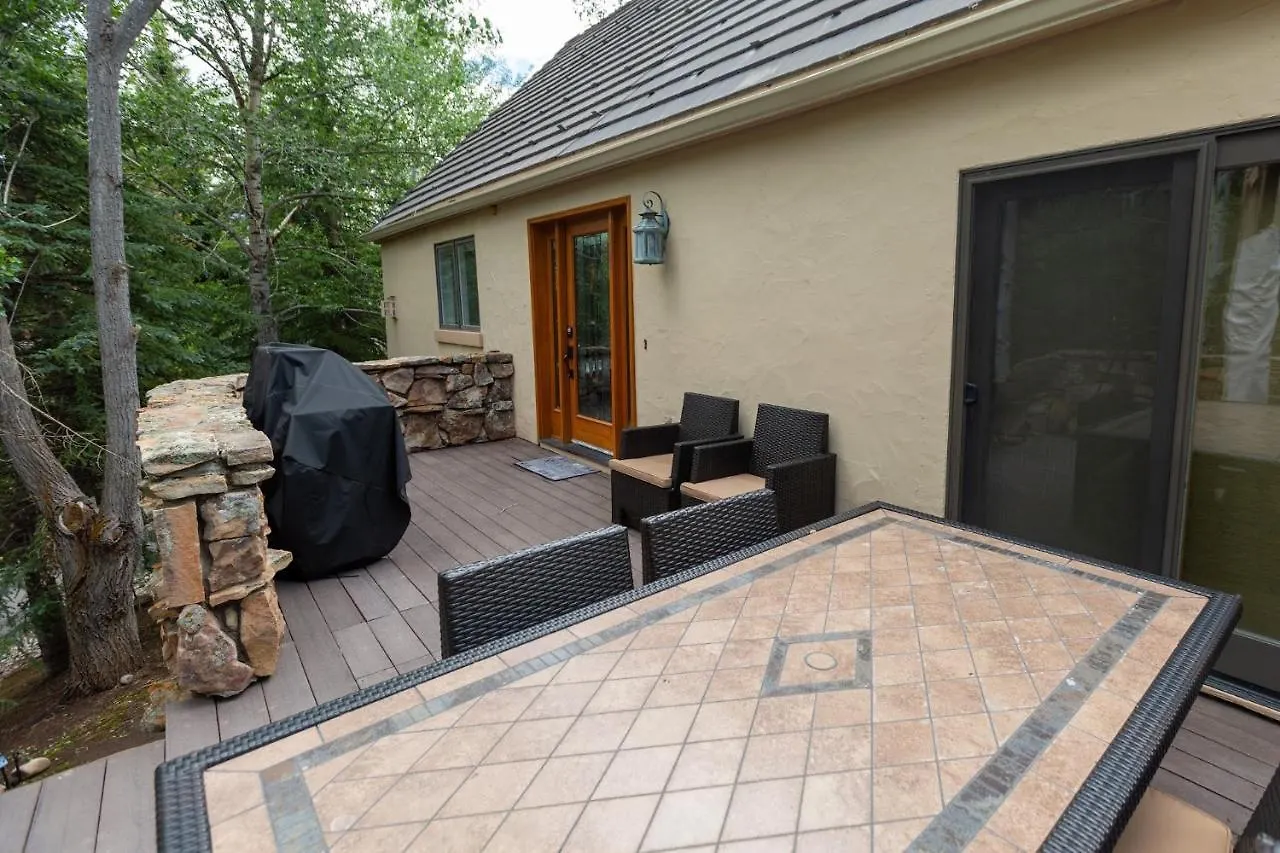 27 Bachelors Gulch Road Holiday home *