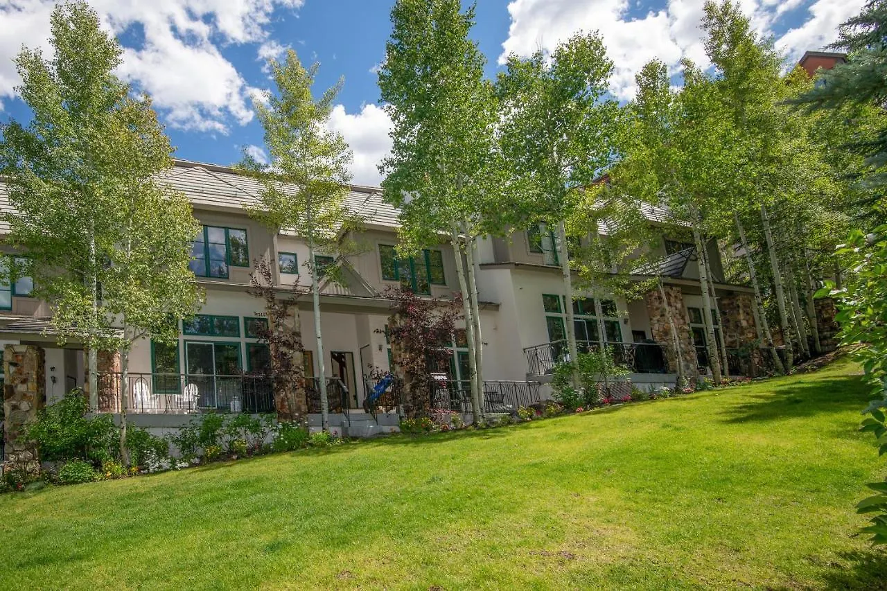 Highlands Slopeside Townhome #18 Apartment *