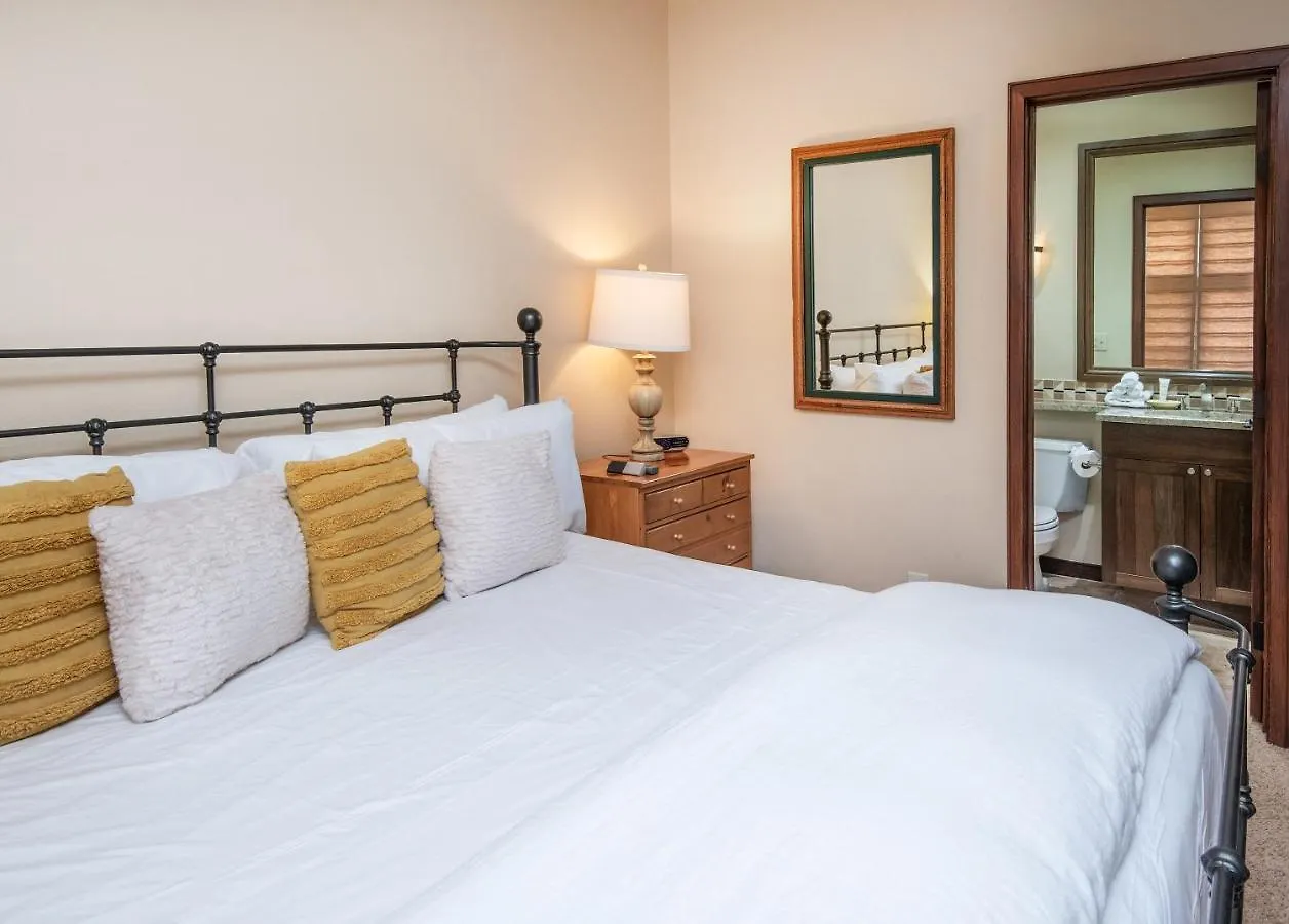 Highlands Slopeside Townhome #18
