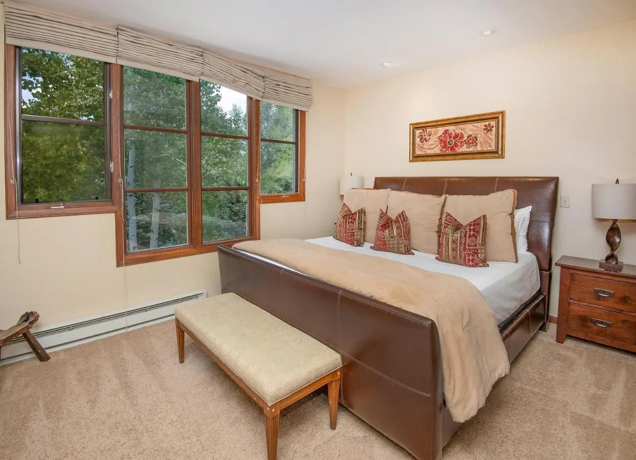 Highlands Slopeside Townhome #18