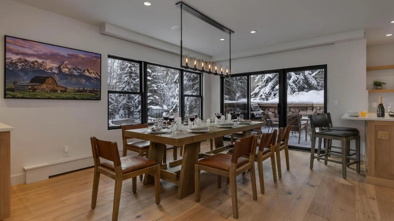 Holiday home Chalet Bello *