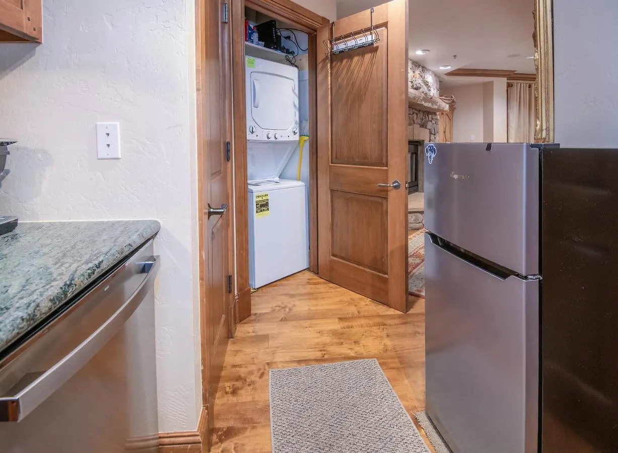 Mccoy Peak #107 Apartment *