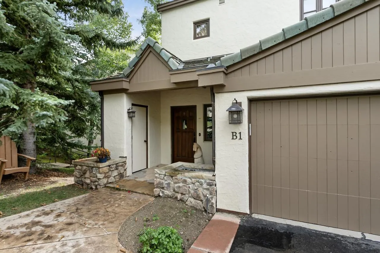 Apartment B1 Meadow Ridge Townhouse *
