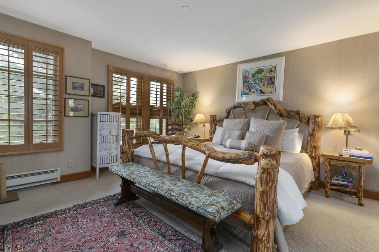 B1 Meadow Ridge Townhouse *