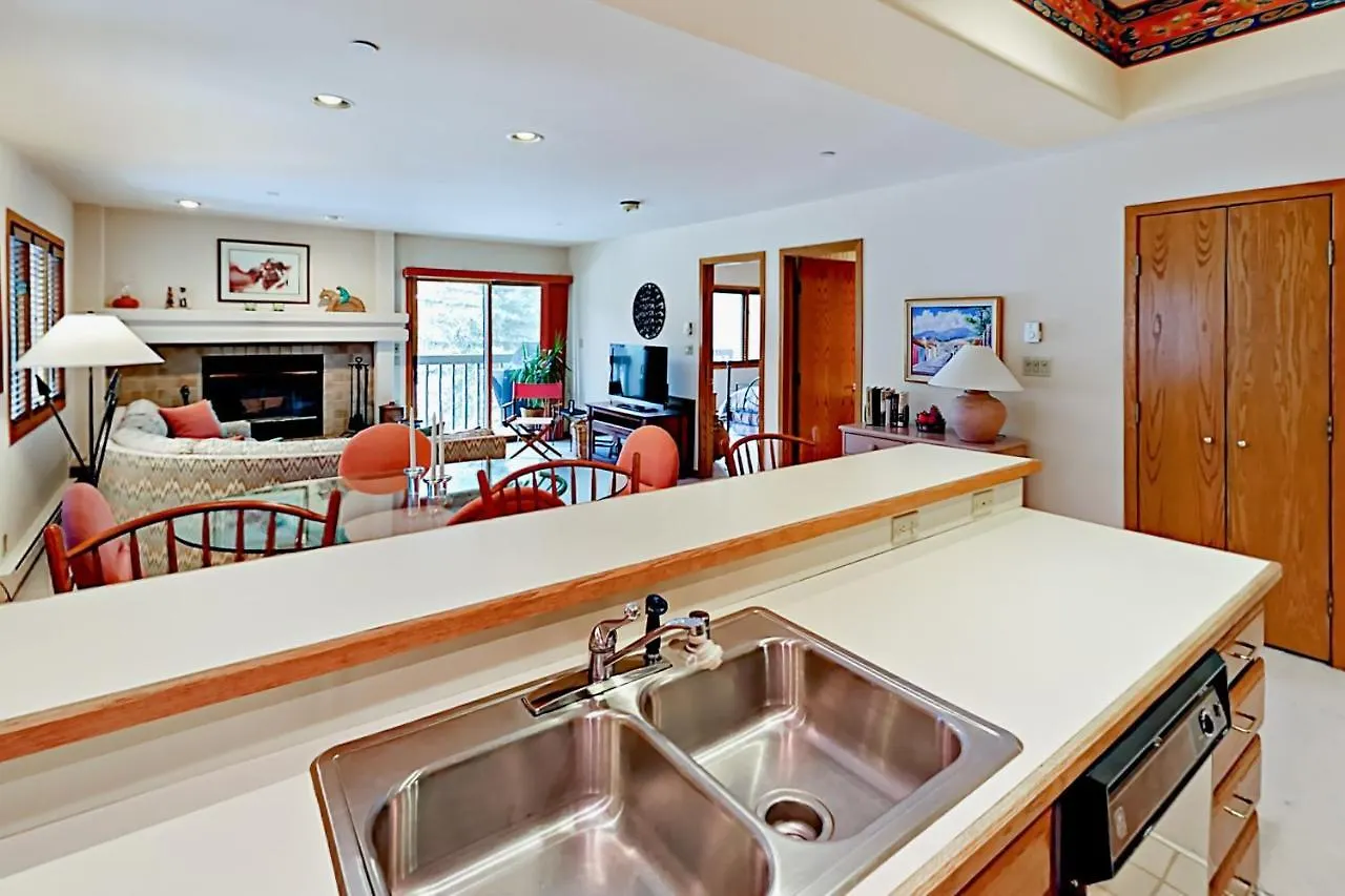Townsend Place B206 Apartment *