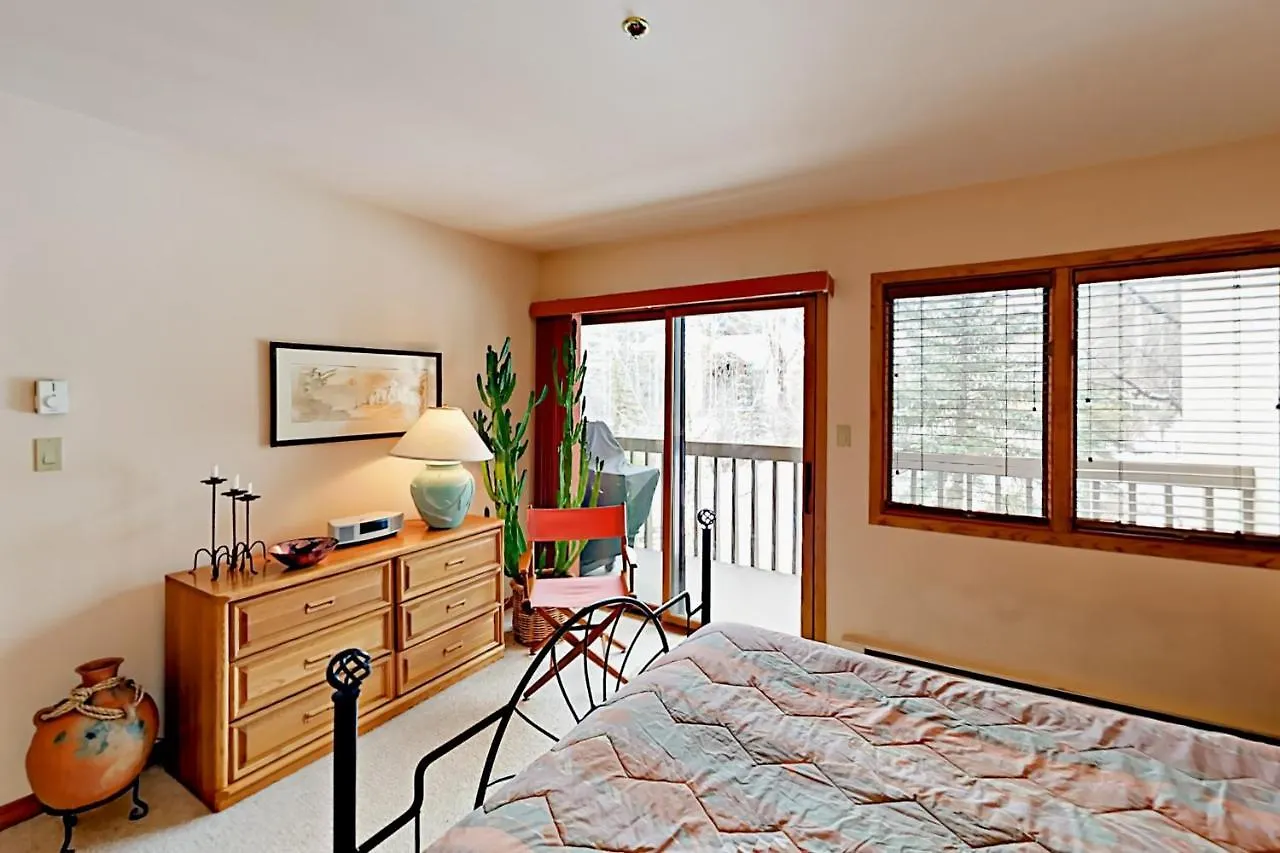 Townsend Place B206 Apartment