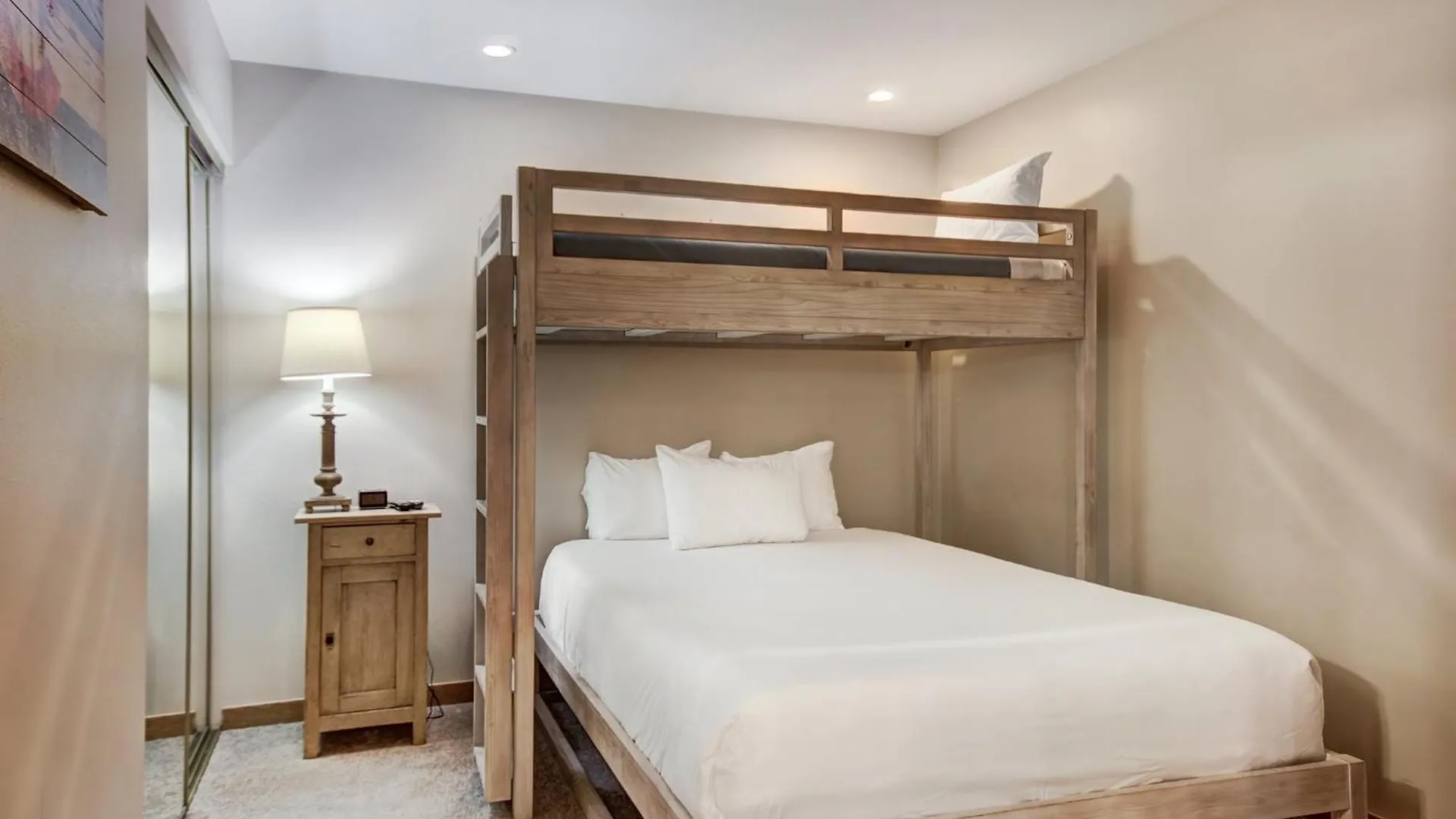 Lodge Townsend Place Beaver Creek