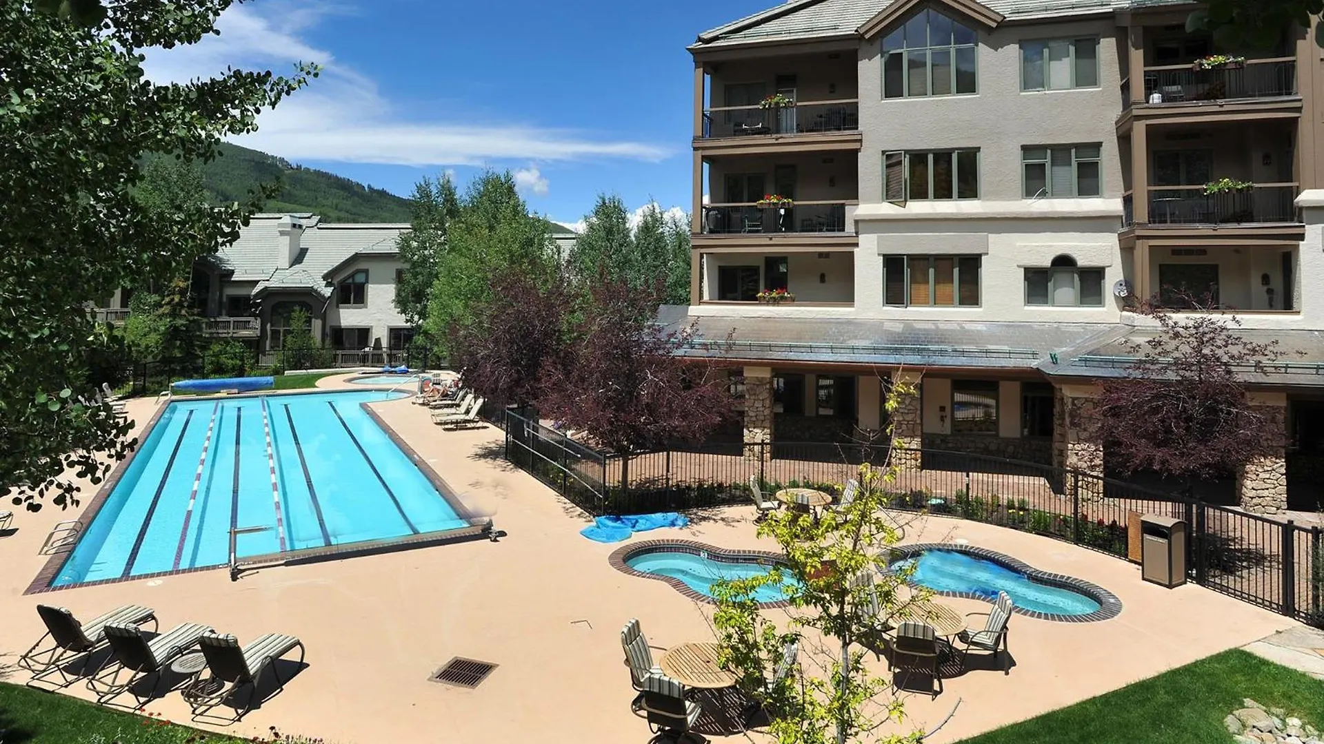 Apartment Highlands Westview 300 *