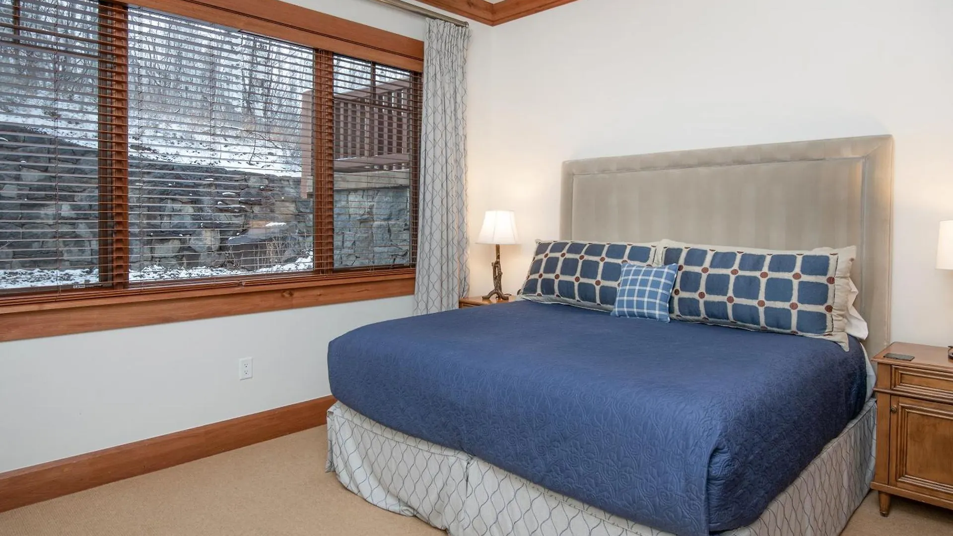 Apartment Hummingbird C102 Beaver Creek