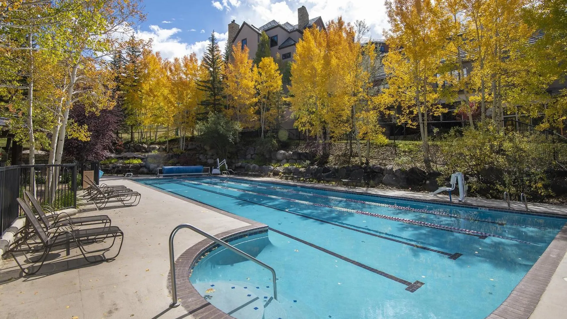 Highlands Slopeside #207 Apartment