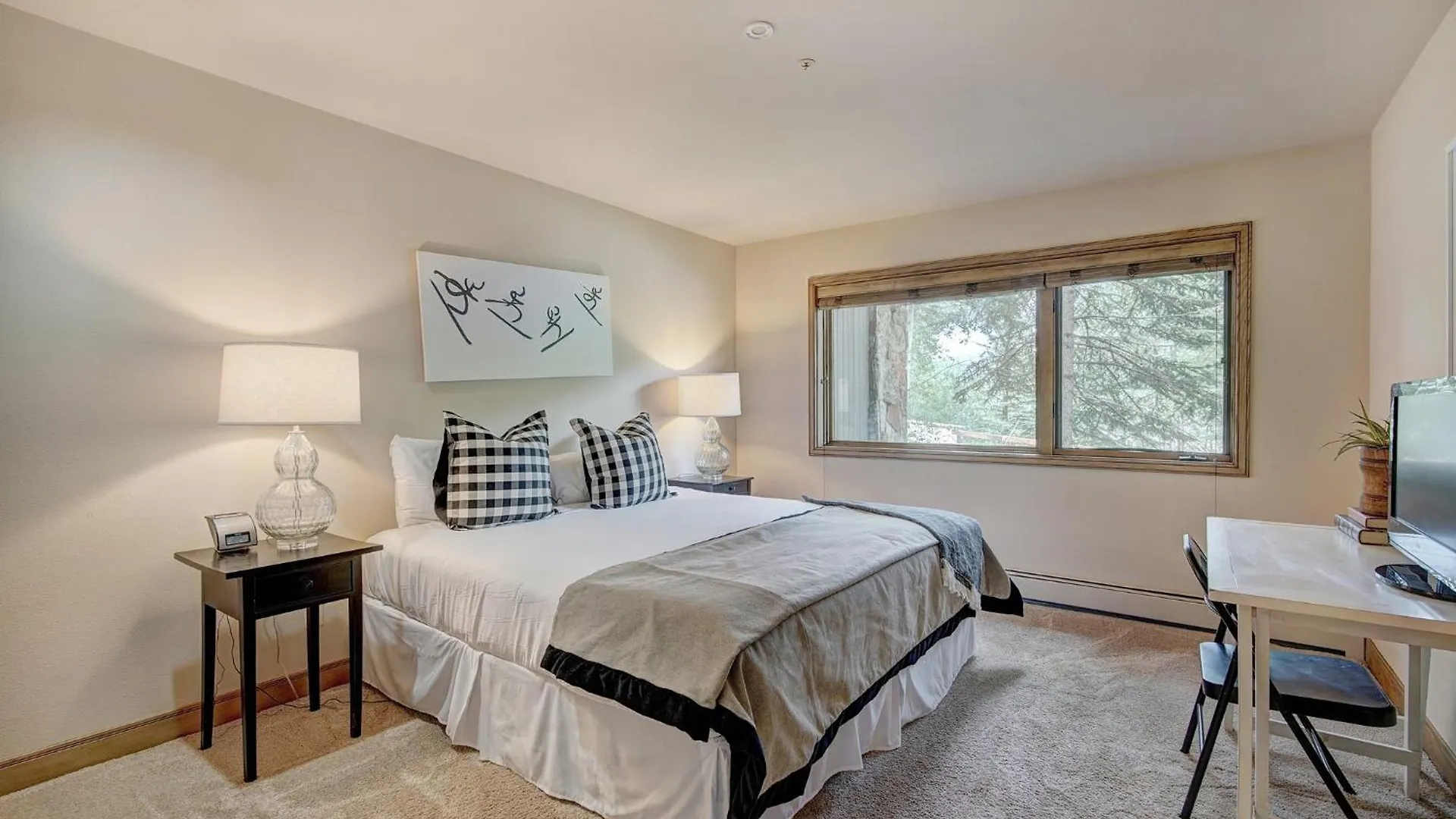The Pines Lodge, A Rockresort 4*