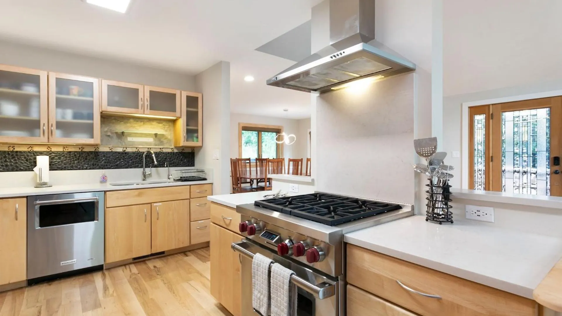 27 Bachelors Gulch Road Holiday home *