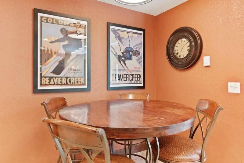 The Charter At C210 Apartment *