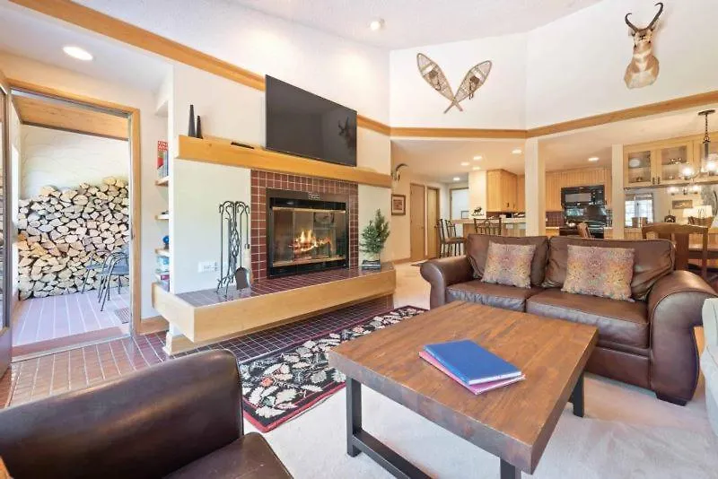 The Charter At D450 Apartment Beaver Creek