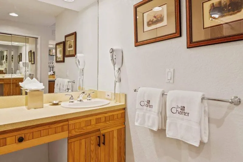 The Charter At B335 Hotel