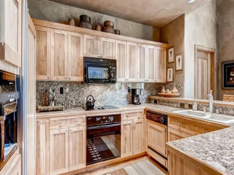 Elkhorn Lodge: Ski-in/ski-out In Village Apartment Beaver Creek
