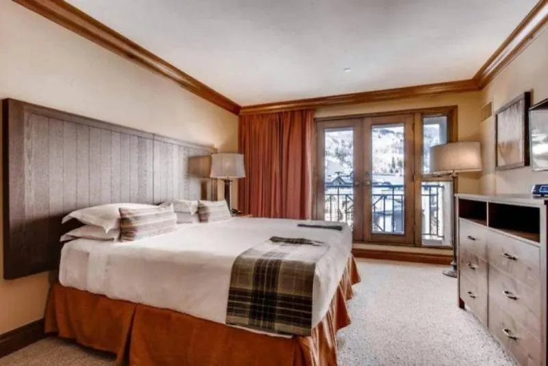 Park Hyatt 2 Bedroom Apartment