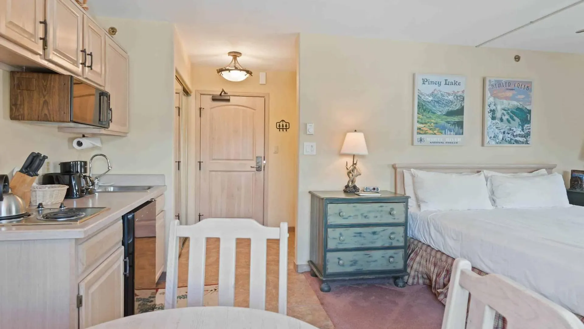 The Borders - Lower Borders 300 Apartment Beaver Creek