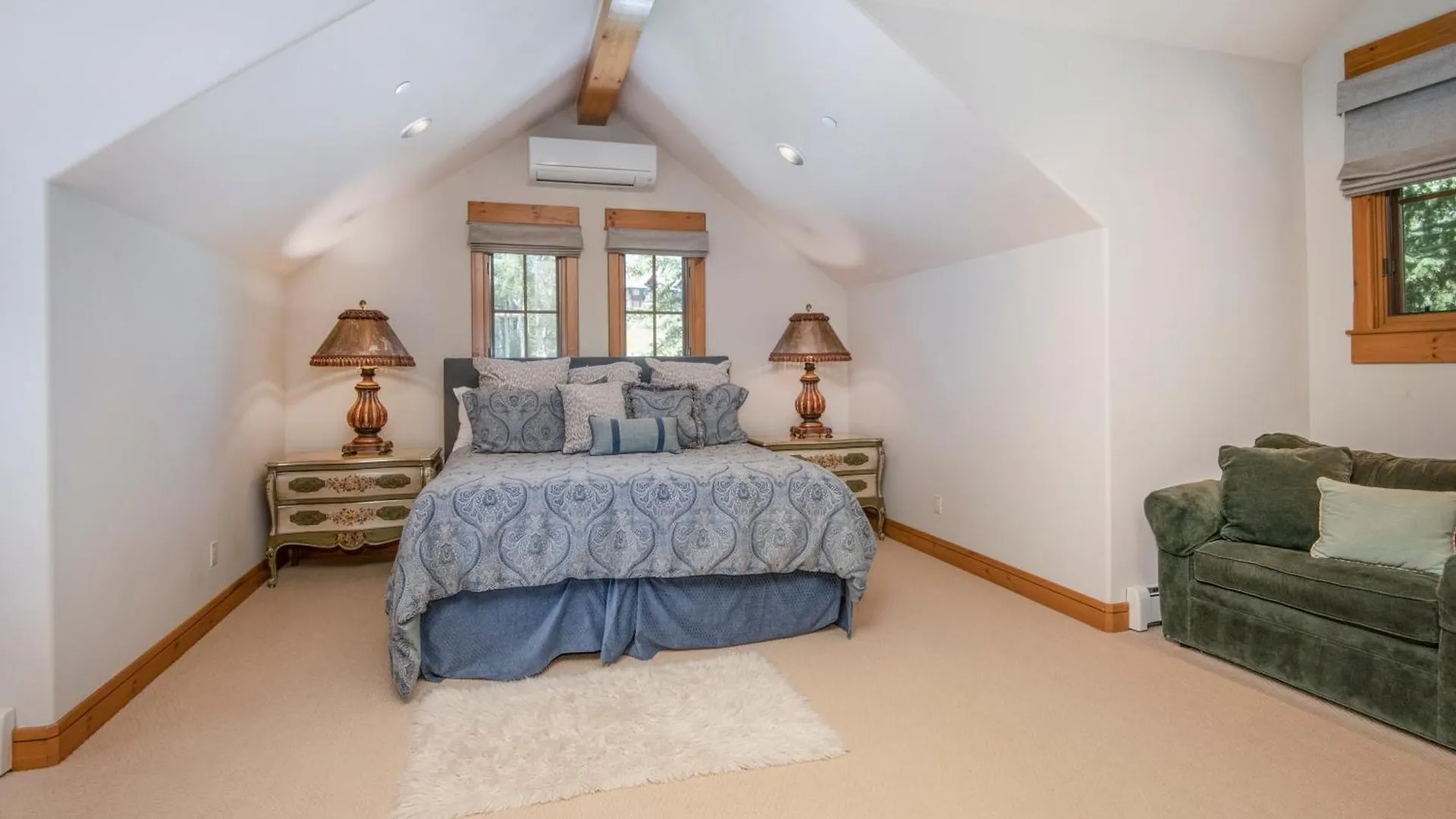 Holiday home Snowberry