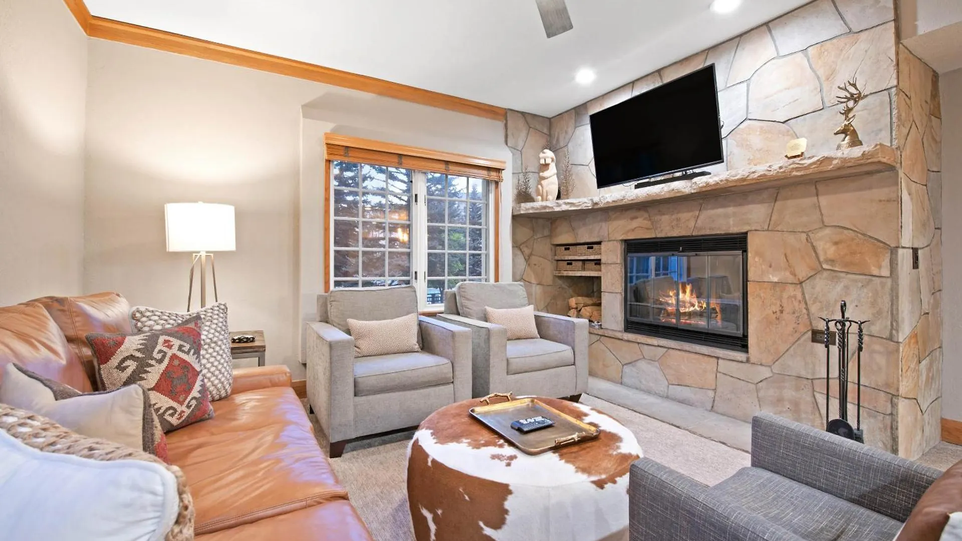 Apartment The Charter At C0205 Beaver Creek