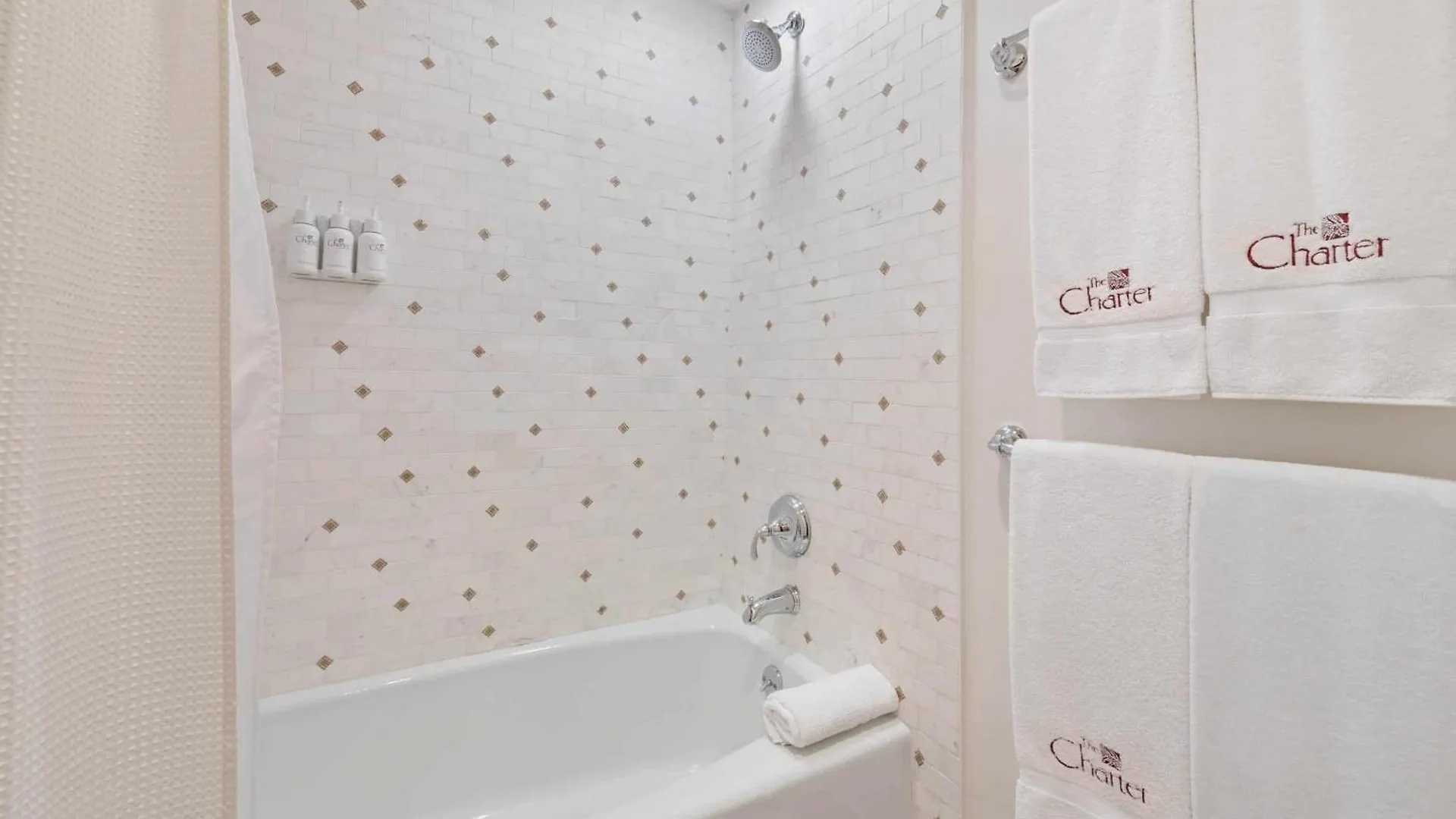 The Charter At B320 Apartment Beaver Creek