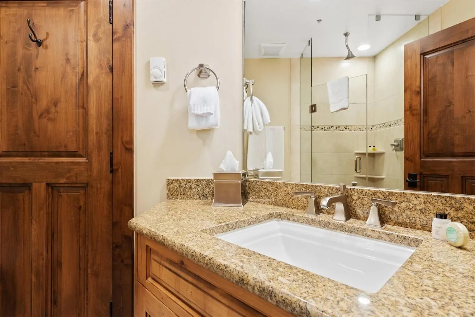 Luxury 4 Bedroom Penthouse In Village Apartment Beaver Creek
