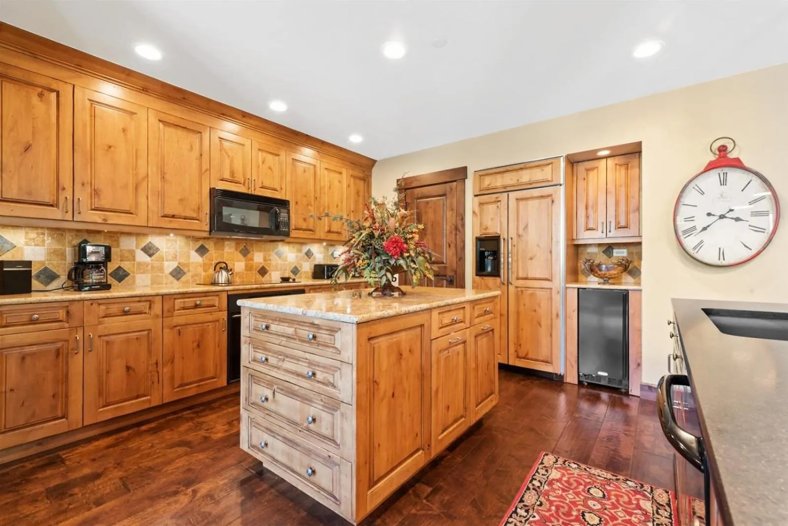 Apartment Luxury 4 Bedroom Penthouse In Village