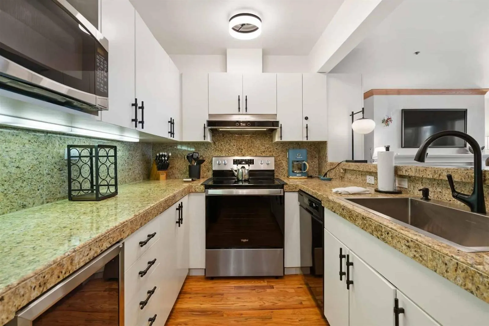 Residences 2 Bedroom Luxury Vacation Apartment