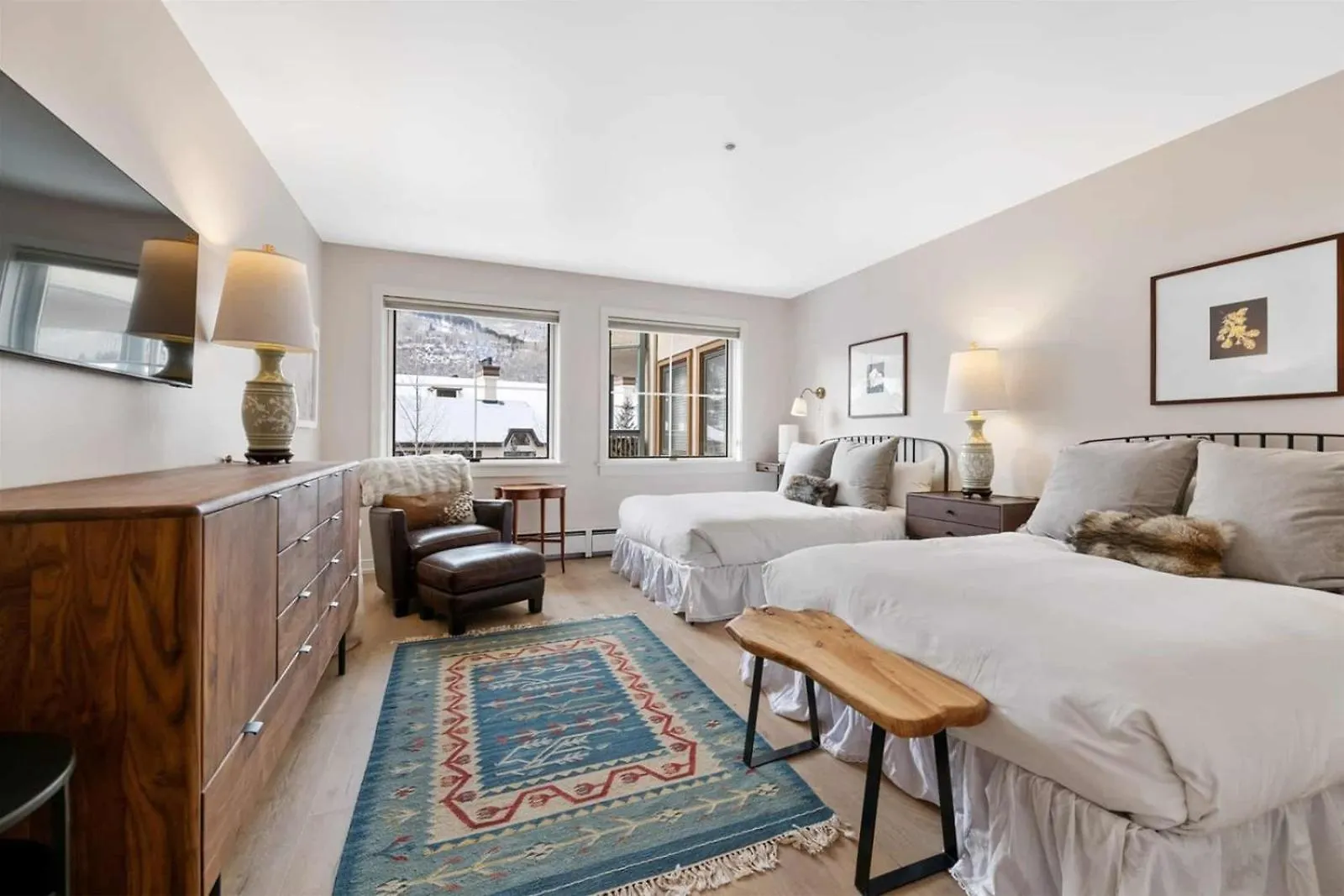 Residences 2 Bedroom Luxury Vacation Apartment *